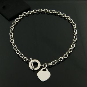 Corazón Collares Pulseras Diseñador para mujer Cadena de plata Lujo Clásico Corazón Conjunto 18K Oro Fiesta Regalo Venta al por mayor y al por menor Joyería de acero inoxidable 316L