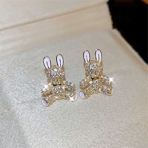 Charme Nouveau 18k Plaqué Or Zircon Lapin Boucles D'oreilles Doux Design De Mode Boucles D'oreilles Mignon Personnalité Boucles D'oreilles Quotidiennes En Gros Femme G230320