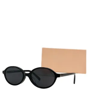 Charm gafas de sol diseñador viajando mui mui marco completo plateado espejo patas gafas para mujer accesorios de moda lentes de colores mezclados gafas moda hg138 C4