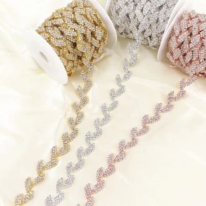 Charms 1 yard de ramiement élégant coutume pour la robe nuptiale vêtements coudre style bricolage accessoires de mode chaîne de strass RT070