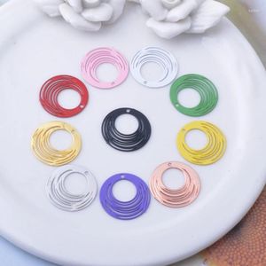 Breloques 50pcs AC13641 15mm Mini rond coloré en métal doré petits pendentifs en filigrane bricolage faisant des boucles d'oreilles femmes bijoux