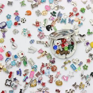 Charms Hot Vendre 100pcs / lot Mix Wholesale Floating Charms Living Glass Memory Vermettes Floating Charms Bijoux DIY Accessoire