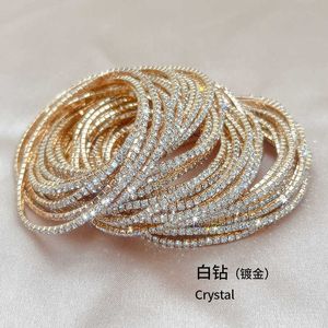 Cheap 34 Multi Color 18k Chapado en oro Shine Cz Crystal Pulsera de tenis Elástico 2 mm Thin Stretch Rhinestone