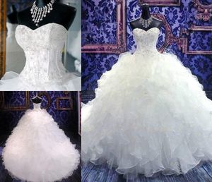 Robes de mariée vintage robe de bal perlée chérie corset robes de princesse royale à volants organza chapelle train robe de mariée de mariée