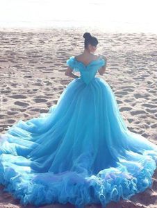 Fairy Blue Quinceanera Robes élégantes de la robe de bal épaule des robes de bal en soirée