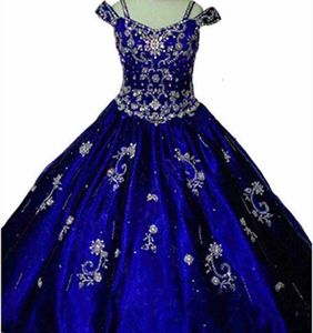 Barato Nuevo vestido de fiesta azul real Vestidos para niñas Vestidos con hombros descubiertos Rebordear de cristal Princesa Tul Puffy Niños Niñas de flores Cumpleaños 219R