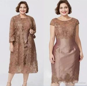 Elegante marrón mangas cortas vaina vestidos de madre con chaqueta de encaje completo elegante longitud de té vestido de madre de la novia por encargo BC0279