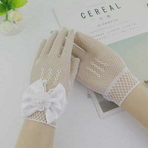 Gants pour enfants Gants à cinq doigts Cadeau pour enfants Tissu en maille élastique blanc Filles Fête Gants d'étiquette formelle Perle Courte Arc en dentelle Enfants Princesse Danse