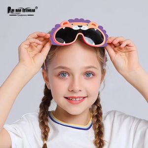 Lunettes de soleil pour enfants Polarized Kids Sun Glasses Cignoir Tiger Design adapté à 4 ~ 10 enfants High Elastic Cadre 231227