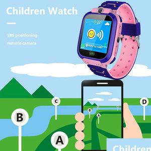 Relojes para niños Q12 Kid Smart Watch LBS SOS Rastreador impermeable para niños Teléfono Android compatible con Tarjeta SIM con R DHJVF