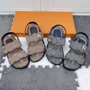 Sandales pour enfants pour tout-petit design garçons filles loafer chaussures décontractées de plage d'été sandale marque de luxe glissa les enfants tongs pour jeunes tongs greffes noires brun taille 26-37