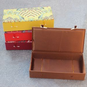Caja de regalo de joyería de seda de estilo chino, caja de almacenamiento rectangular para colgante de coche, artesanía, decoración colgante, embalaje, recuerdo de fiesta