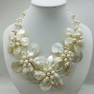 Choker Fashion White Shell Beads Jewelry Wrap Flower Necklace 20