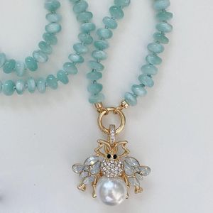 Ras du cou Jaelyn pierre de lune verte nouée à la main rondelle de soie collier amovible déclaration abeille pendentif bijoux