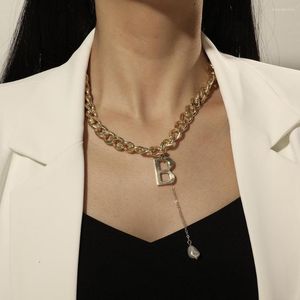 Collier ras du cou Punk avec chaîne épaisse et pompon en perles, pendentif Design de luxe, breloque lettre B, bijoux gothiques en or pour fête des femmes