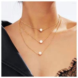 Ras du cou Simple multicouche pendentifs collier en or pour les femmes bijoux européens mode personnalité perle court gland