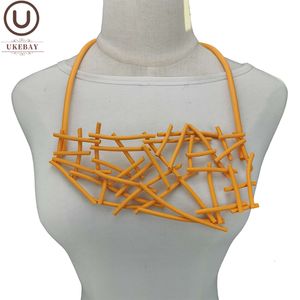 Gargantillas Reino Unido Hecho a mano Collar colgante extraño Diseño de malla Joyería Mujeres Collares llamativos Accesorios de ropa gótica Joyería 230921