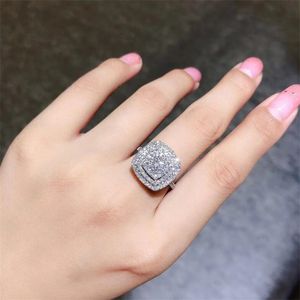 Choucong Brand Anillos de boda Ins Top Sell Luxury Jewelry 925 Sterling Silver Pave White Sapphire CZ Diamond Piedras preciosas Eternity Women Engagement Band Ring