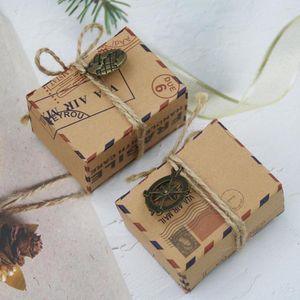 Decoraciones navideñas 50PCS Caja de dulces vintage Papel Kraft Tema de viaje Avión Cajas de correo aéreo Brújula Año colgante Fiesta de bodas Navidad