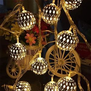 Décorations de Noël LED Globe Guirlande Lumineuse Orbe Marocain Boules en Métal Argenté Guirlande Lumineuse EU Plug Power 6M 10M Décoration de Fête de Vacances pour Noël 220916