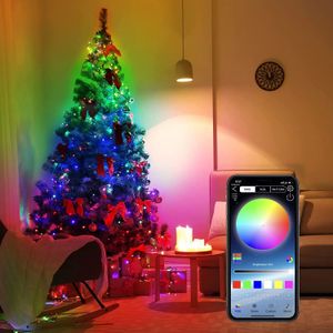 Kerstdecoraties Outdoor String Fairy Light RGBIC Waterdichte Bluetooth LED-strip met afstandsbediening Muzieksynchronisatie Kleurverandering voor binnendecoratie 231025