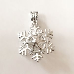 Colgante de jaula de medallón estilo copo de nieve de Navidad, puede abrir el montaje del colgante de cuentas de perlas para collar DIY pulsera encantadores encantos