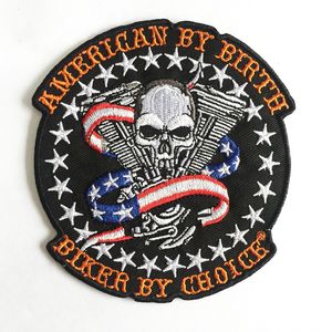 CLASSIC AMERICAN BY BIRTH BIKER BY CHOICE Skull Flag Brodé Fer sur Patch MC Punk Coudre sur Biker Vest Badge Livraison Gratuite