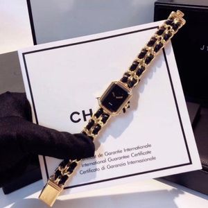 Montre de créateur classique et élégante pour femmes, automatique, simple, carrée, 30mm, entièrement en acier inoxydable, couleur or et argent, jolie montre-bracelet C777