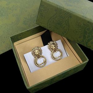 Clásico G Ear Stud para mujer Moda Mujer Pendientes de oro Joyería de diseño de lujo Pendientes personalizados con letras de cabeza de león Día de San Valentín Retro