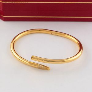 Pulsera de uñas clásica, brazalete con dijes de oro, mujer, hombre, diseñador de joyas de moda, CZ, diamante, acero inoxidable, chapado en oro de 18 quilates, unisex, día de San Valentín, uñas, pulseras, joyería