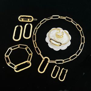 Classique Géométrie réduite Collier Bracelet Boucle d'oreille Femmes Gravé F Initiales Lettre Paramètres Or 18 carats Bijoux de créateur Anniversaire Festif Cadeaux de Noël FS7 - -04