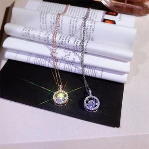 Classique Romantique Bijoux De Mode Réel 925 Sterling SilverRose Or Remplissage Rond Blanc Topaze CZ Diamant Danse Pendentif Clavicule Collier Cadeau