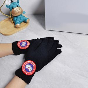 Gants de laine pour femmes classiques Gant de luxe pour hommes Nouveaux hommes imperméables équitation plus velours thermique fitness moto CSD2312301