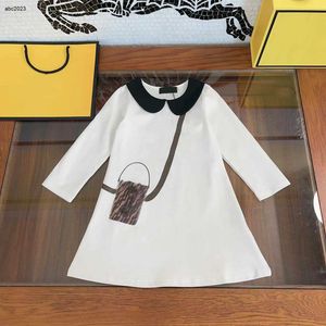 Classics Girl Dress Cross Cross Body Bag Pattern Impresión Otoño Baby Partydress Tamaño 100-150 Diseñador Falda de niños Frock Frock10