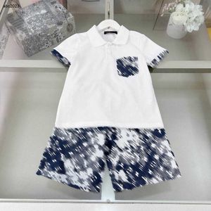 Clásicos niños chándales bolsillo camiseta conjunto ropa de bebé Tamaño 120-170 CM diseñador Camisa POLO de manga corta y pantalones cortos con logo de camuflaje 24Mar