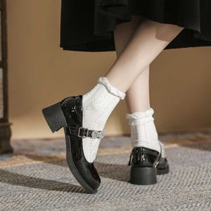 Zapatos de vestir con clase Jk charol de cuero transpirable tacones altos con cuentas pequeños desplazamientos antideslizantes mujeres piernas largas delgadas individuales
