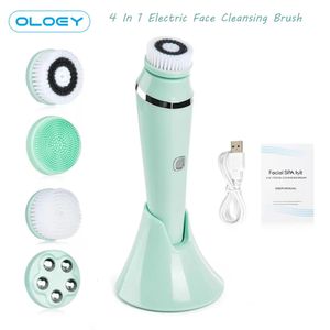 Outils de nettoyage Accessoires 4 en 1 Nettoyant électrique Massage Lavage Machine de nettoyage du visage rotative automatique Enlèvement étanche Exfoliateur de points noirs des pores 231220