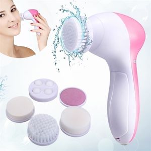 Outils de nettoyage Accessoires 5 EN 1 Brosse nettoyante pour le visage Nettoyant électrique Machine à laver Spa Soins de la peau Masseur Nettoyant points noirs 221027