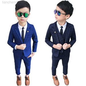 Ensembles de vêtements 2022 Plaid Formelle Bébé Garçon Costumes Robes De Mariage Venez Enfants Élégant Toddler Enfants Uniforme Scolaire Gentleman Vêtements De Fête W0222