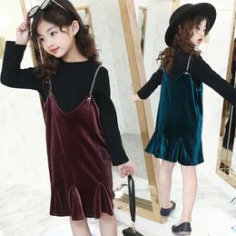 Ensembles de vêtements 2023 Automne Modèle coréen Jupe en velours Solide Chemise à manches longues pour filles
