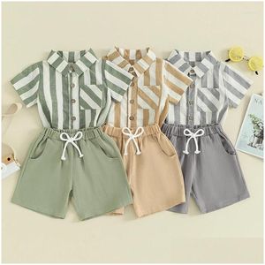 Ensembles de vêtements 2024-02-26 Lioraitiin Enfant Bébé Garçon Gentleman Tenue Rayé Imprimé Manches Courtes Bouton Chemise Et Short Ensemble Pour Drop Oti0D