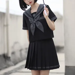 Conjuntos de ropa Uniforme escolar japonés Chica Jk Traje Sexy Bad Girls Trajes Corbata gris Negro Tres marineros básicos Mujeres Traje de talla grande