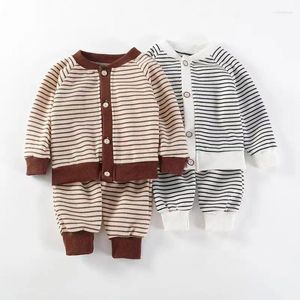 Ensembles de vêtements Spring Automne Striped Cardigan Set Kid Mabiet tombé né à l'extérieur Boys Baby Girl Tenfit garçon Vêtements
