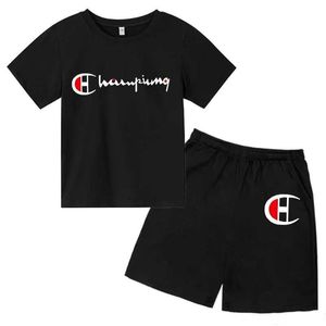 Ensembles de vêtements Summer Childrens Top + Shorts T-shirt pour enfants imprimés pour garçons et filles âgés de 2 à 12 ans Coton à manches courtes décontractées Setl240509