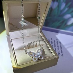Clsssical Nueva joyería de lujo 925 Plata de ley Marquesa Corte Topacio blanco Diamante Piedras preciosas Mariposa Colgante Mujeres Clavícula251H