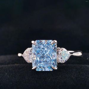 Cluster Anneaux 925 Serling Silver 3 CT avec couleur bleue Radiant Coup Gem Stone Wedding Engagement Ring Fine Bijoux en gros US Taille 5-9