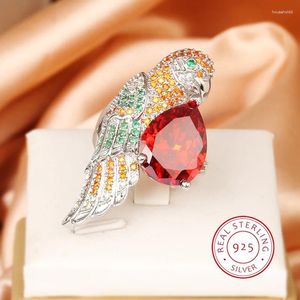 Bagues de cluster 925 Bague en argent sterling pour femmes élégant brillant rouge goutte d'eau zircon colibri en forme d'anniversaire cadeau
