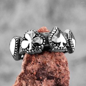 Anillos de clúster Buena suerte Poker Hearts Spades Amulet Acero inoxidable Hip Hip Hop para el novio masculino Joyería Creatividad Regalo al por mayor