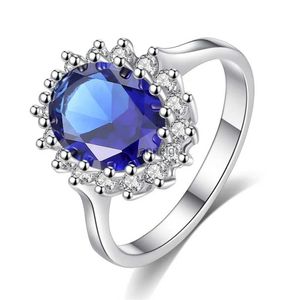 Bagues de cluster Princesse Diana William Kate Middleton Créé Blue Ring Charms Engagement Mariage Femmes Bijoux YQ240109