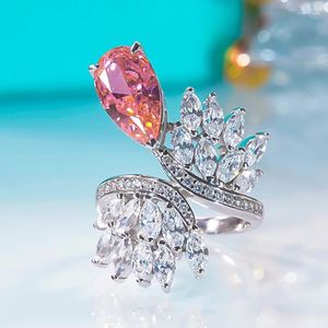 Cluster anneaux Qinhuan Luxury Pink Water Drop High Carbon Diamond Ring S925 STERLING Silver Platnum Plated Angel Wing Finger pour les femmes
